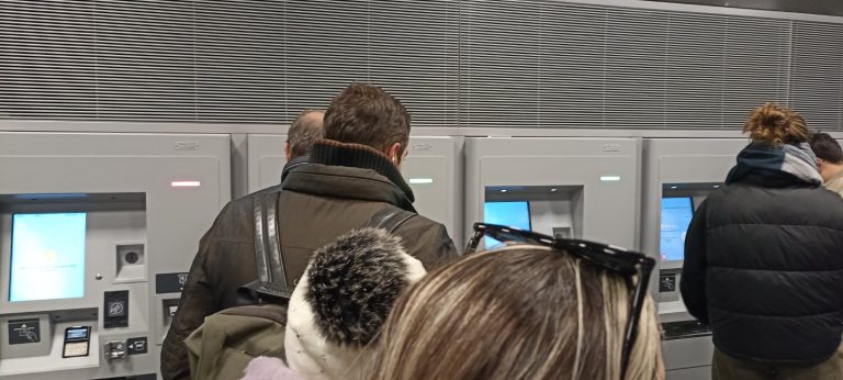 METRO AGIAS SOFIAS EKDOTHRIA 7