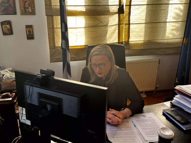 Η Δήμαρχος Δέλτα Γερακίνα Μπισμπίνα