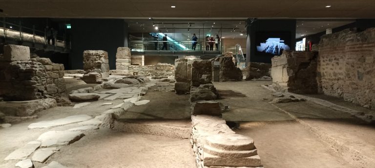 METRO ARXAIA STATHMOS VENIZELOU