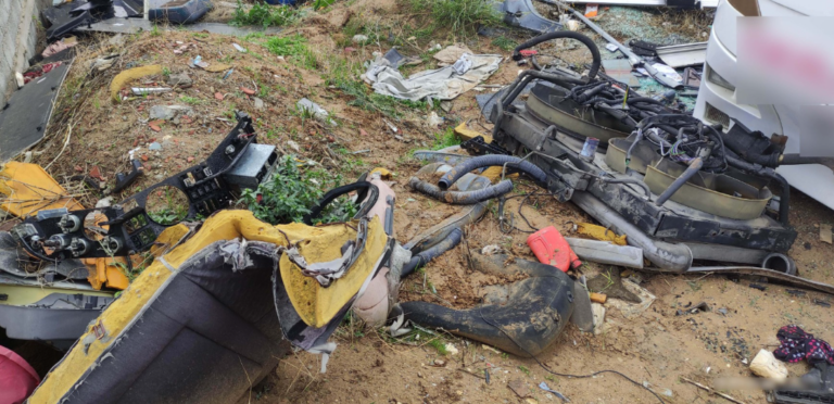 Διάλυση οχημάτων στο Κορδελιό Θεσσαλονίκης