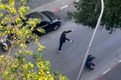 tel aviv man stabbs people