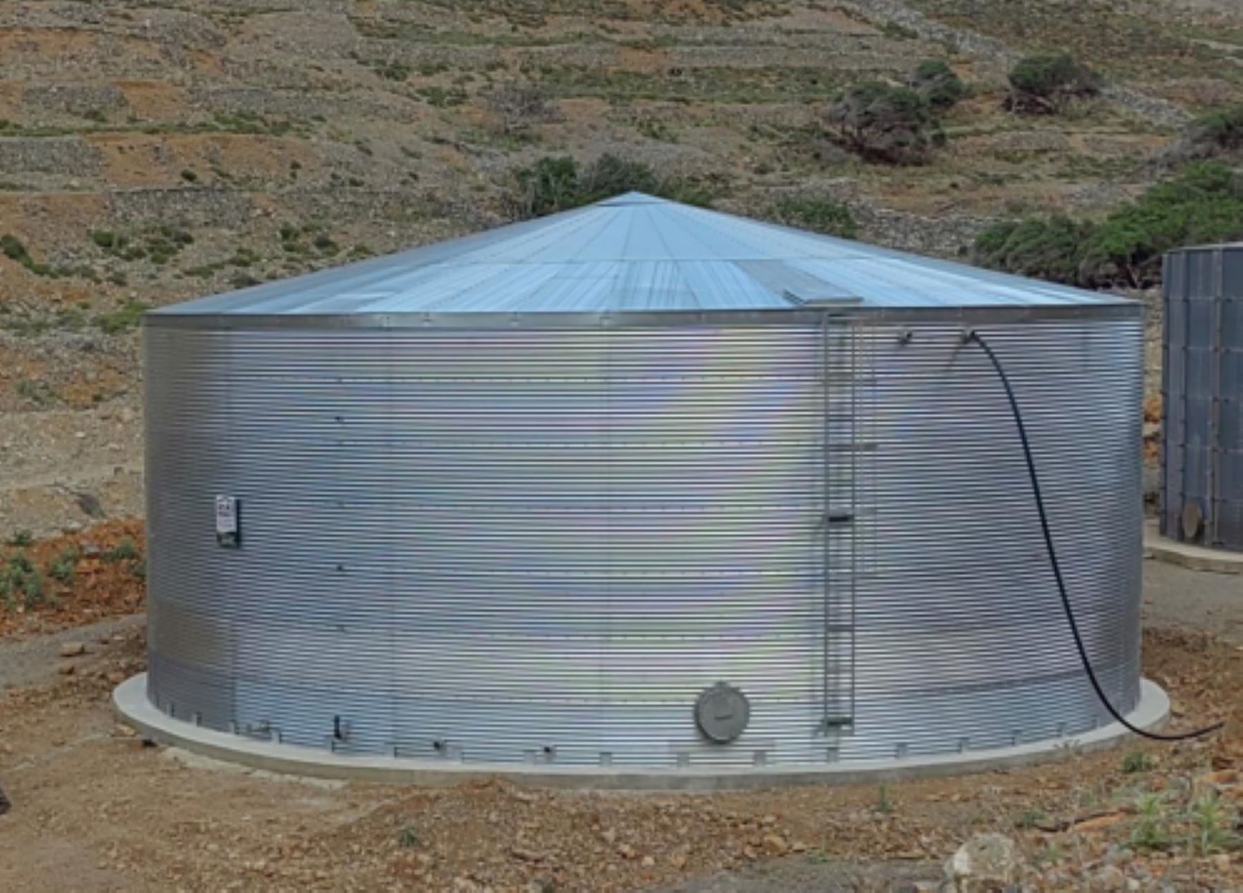 deksameni nerou xalkidiki