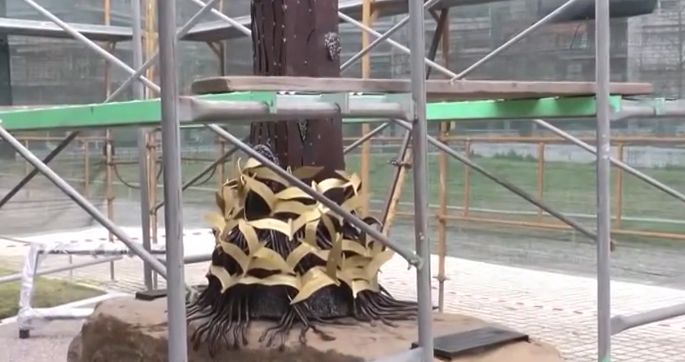 dendro tis mnimis paralia tempi thessaloniki