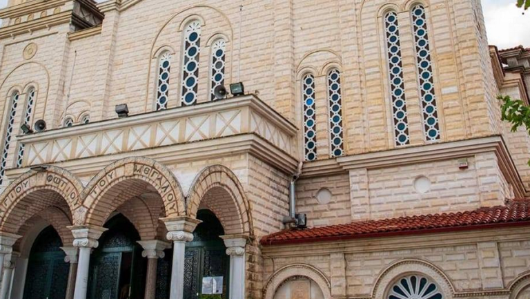 ekklisia agios fwtios thessaloniki paralia