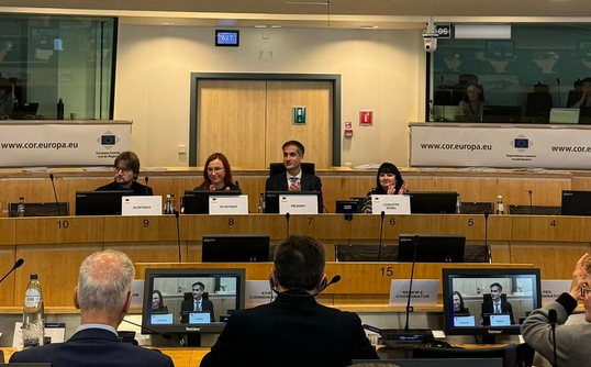 kostas bakogiannis brixelles