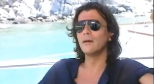 Ο Ηλίας Ψινάκης