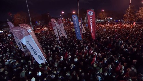 diadilwseis uper imamoglou tourkia