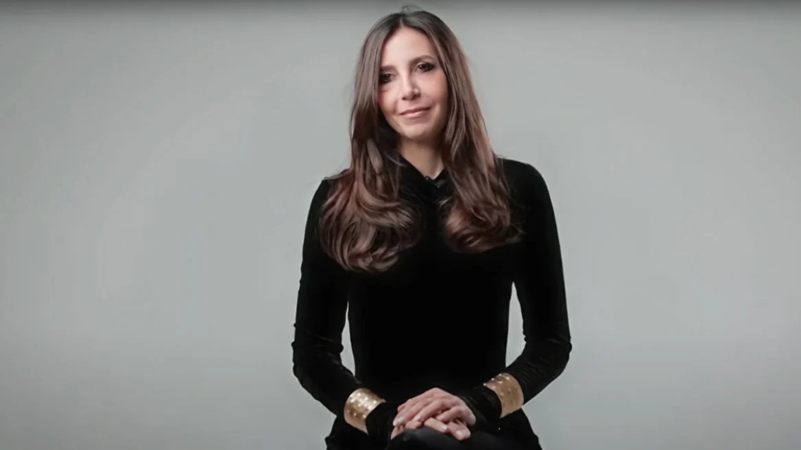 Η Μαρία Ελένη Λυκουρέζου