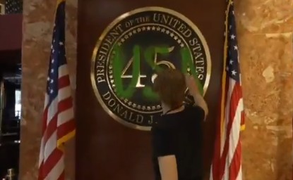 aktivistis trump tower