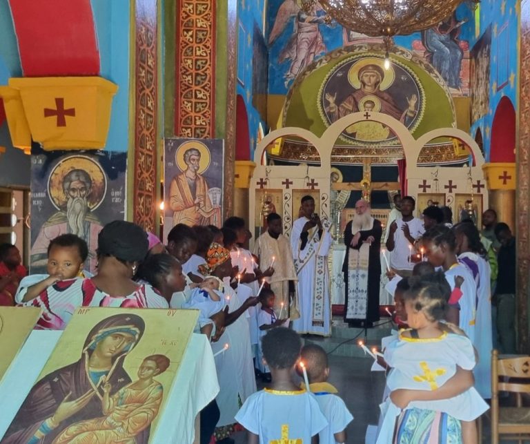 Ορθόδοηξες βαπτίσεις στην Κινσάσα