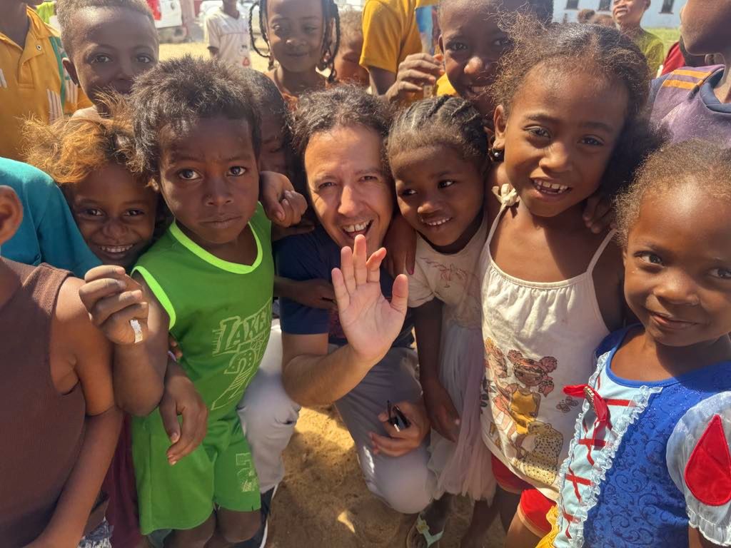 Από τη Μαδαγασκάρη στο Πανόραμα