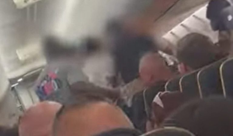 Μεθυσμένος επιβάτης σε πτήση της ryanair