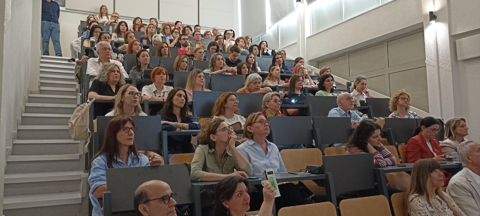 Παπανικολάου Αμφιθέατρο συμμετέχοντες