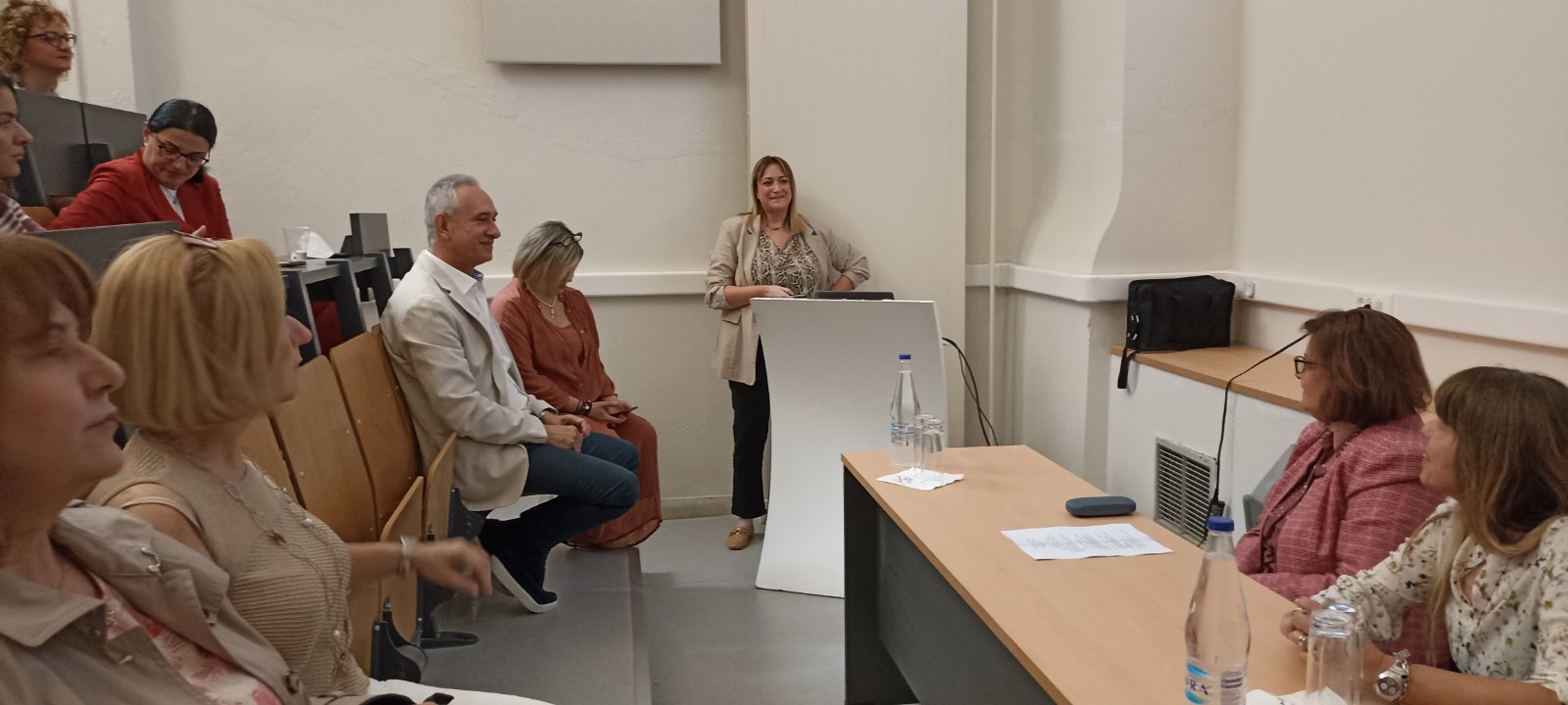 Ημερίδα Παπανικολάου ομιλήτρια 2