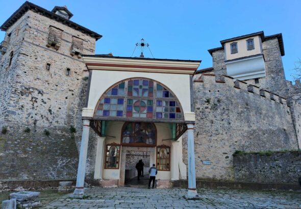 IERA MONH MEGISTHS LAYRAS