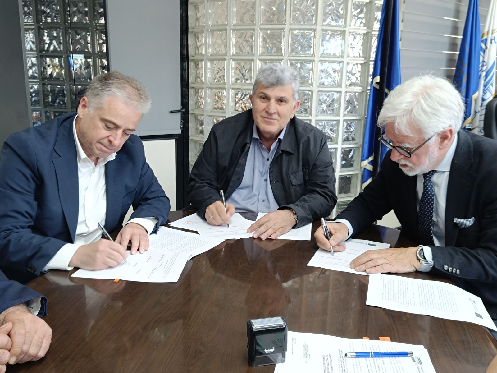 Υπογράφηκε η σύμβαση για το πάρκο Ελπίδας