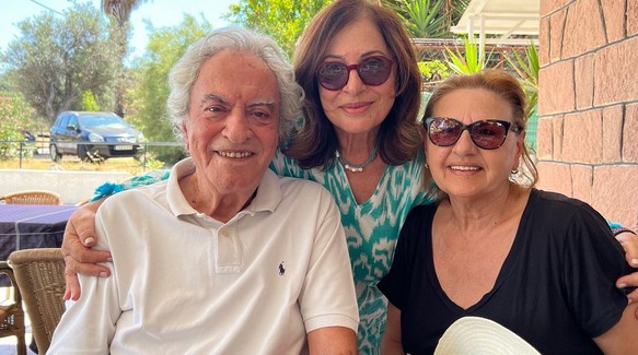 Αχιλλέας Θεοφίλου, πρώην σύζυγος της Χαρις Αλεξίου