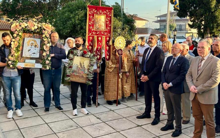 nea mwsimvria kyriaki myroforon