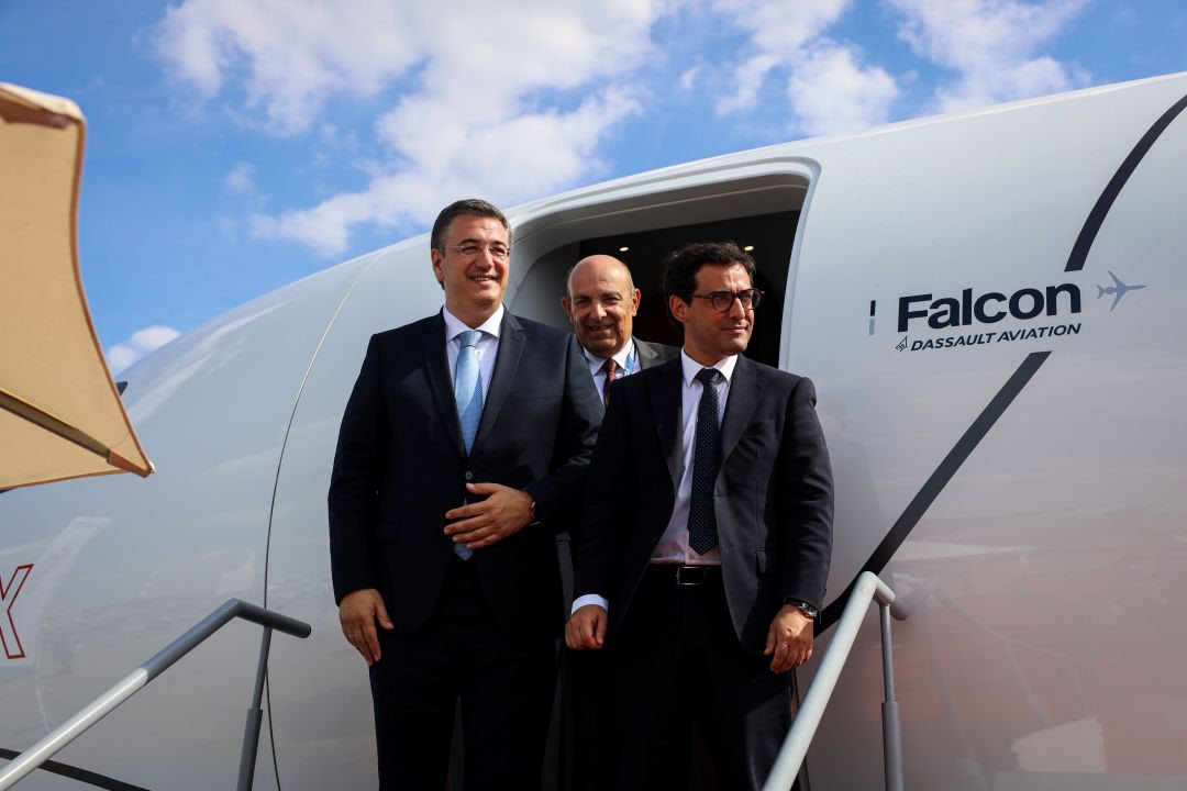 Ο Τζιτζικώστας στο Παρίσι στη Διεθνή Αεροπορική Έκθεση