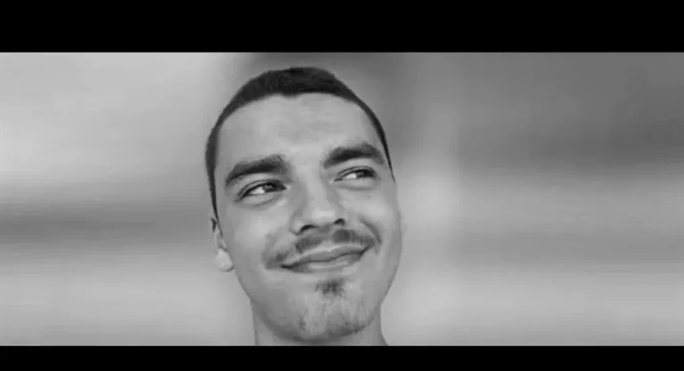 Αλκης Καμπανός