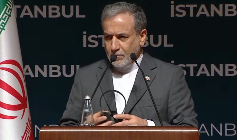 Υπουργός Εξωτερικών Ιράν Αραγατσί