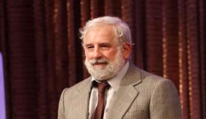 Ο Πέτρος Φιλιππίδης