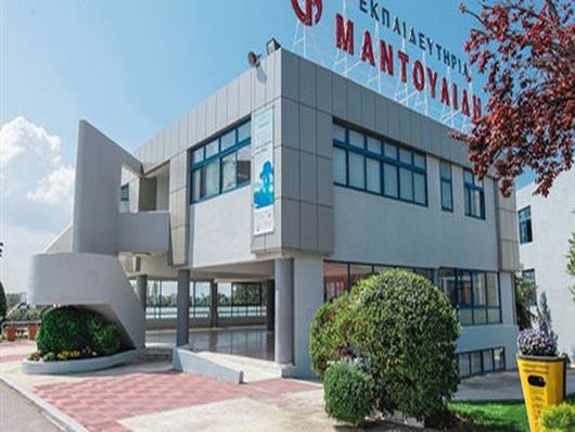 Εκπαιδευτήρια Μαντουλίδη