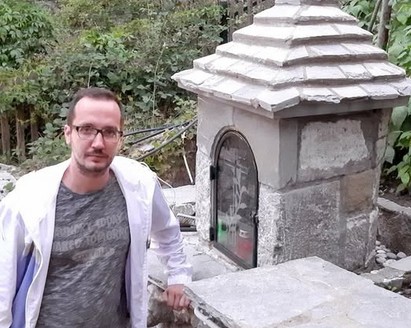 Βασίλης Καλογήρου