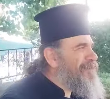 Ιερέας Κωνσταντίνος Βασιλειάδης παπά drone