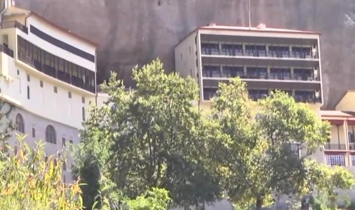 Ιερά Μονή Μεγάλου Σπηλαίου Καλάβρυτα