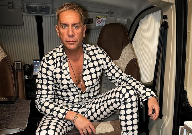 Γιώργος Μαζωνάκης