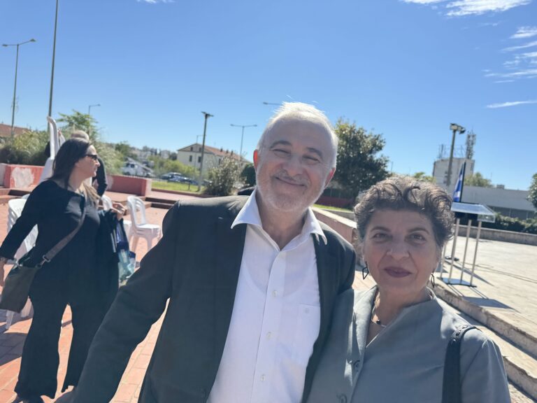 Ο Νίκος Ασλανίδης με την Κυριακή Μάλαμα