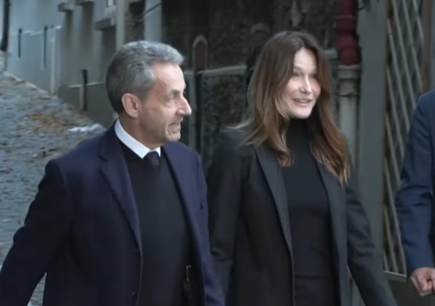 Σαρκοζί Νικολά - Κάρλα Μπρούνι