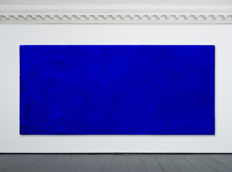 Ο πίνακας "Καλιφόρνια" του Yves Klein