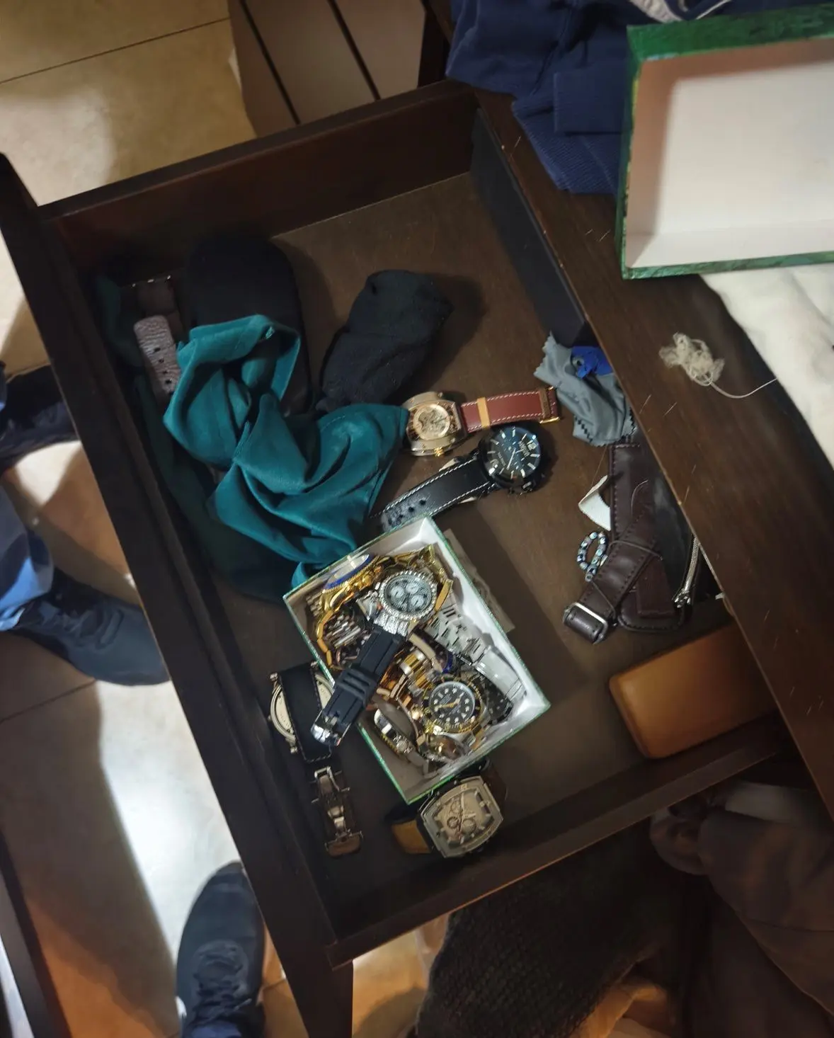 ΕΛ.ΑΣ ΡΟΛΟΓΙΑ