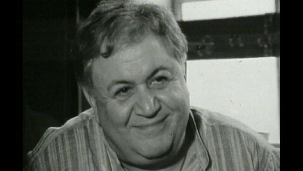 Ο Μάνος Χατζηδάκης