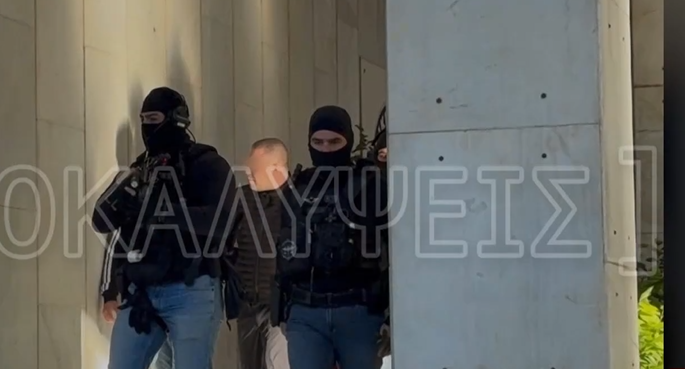 Ο ανιψιός της Φοινικούντα στη ΓΑΔΑ