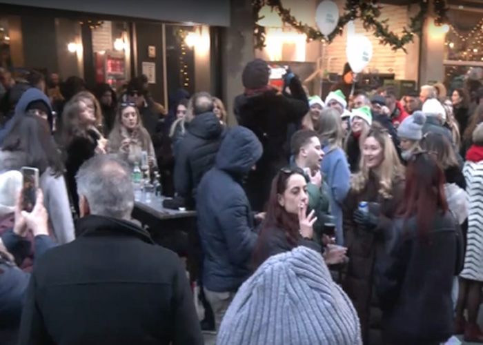 Παραμονή Πρωτοχρονιάς στο κέντρο