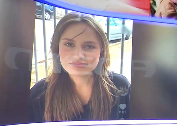 16χρονη Λόρα