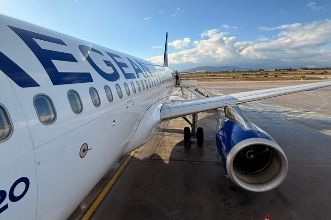 Αεροπλάνο της εταιρείας Aegean