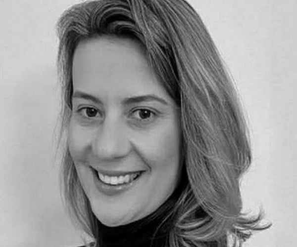 Υποψήφια βουλευτής ΠΑΣΟΚ Καζάκου