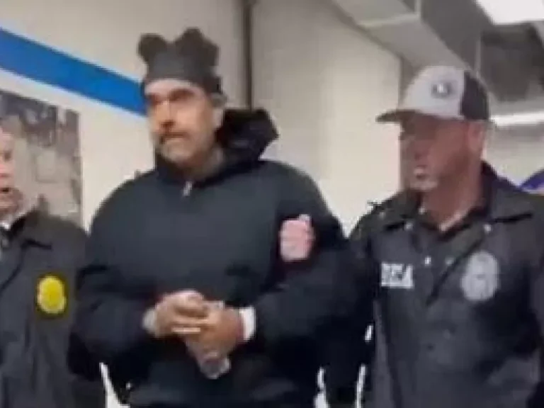 Ο Μαδούρο στο αστυνομικό κέντρο κρατησης της ΝΥ