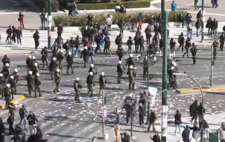 Επεισόδια Σύνταγμα Τέμπη