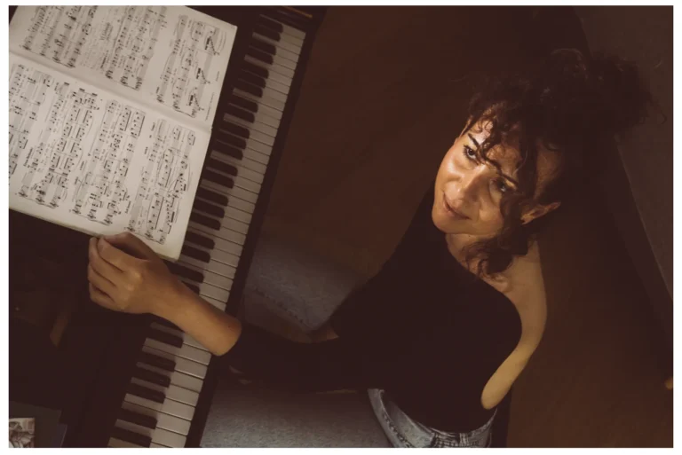 Τόνια Μακατσιάνου