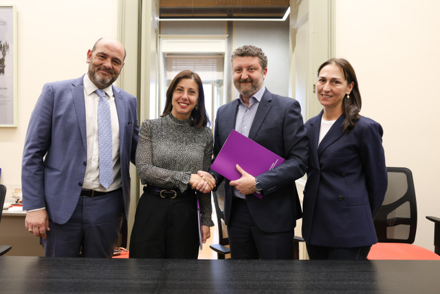 το ΕΚΚΟΜΕΔ και το Netflix υπέγραψαν Μνημόνιο Συνεργασίας (MoU)