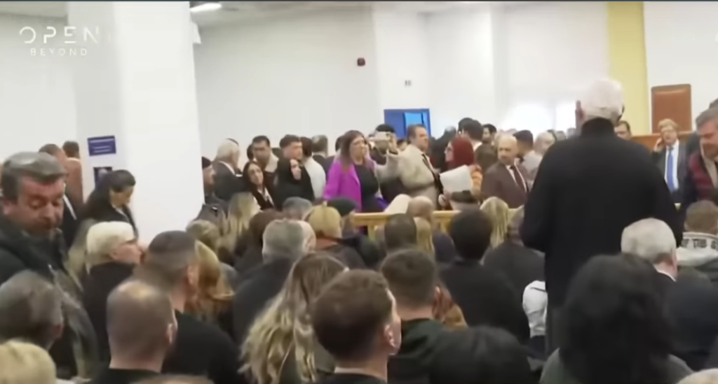 Δίκη στα Τέμπη