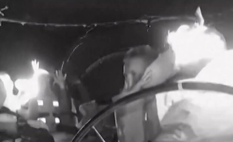 Ισραηλινοί ακινητοποίησαν στολίσκο που μετέφερε ανθρωπιστική βοήθεια στη Γάζα