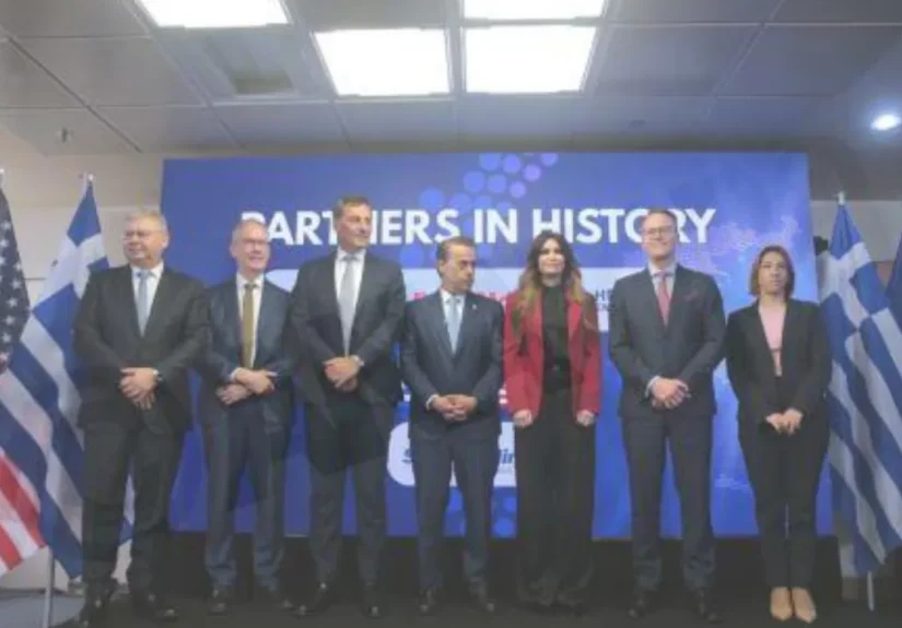 Υπογραφή συμφωνίας για την εκμετάλλεθση φυσικού αερίου στο Ιόνιο