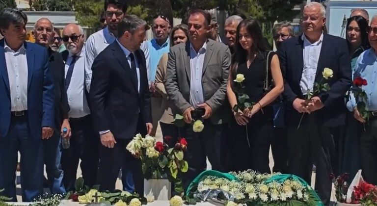 Μνημόσυνο για τα 30 χρόνια από τον θάνατο του Α.Παπανδρέου