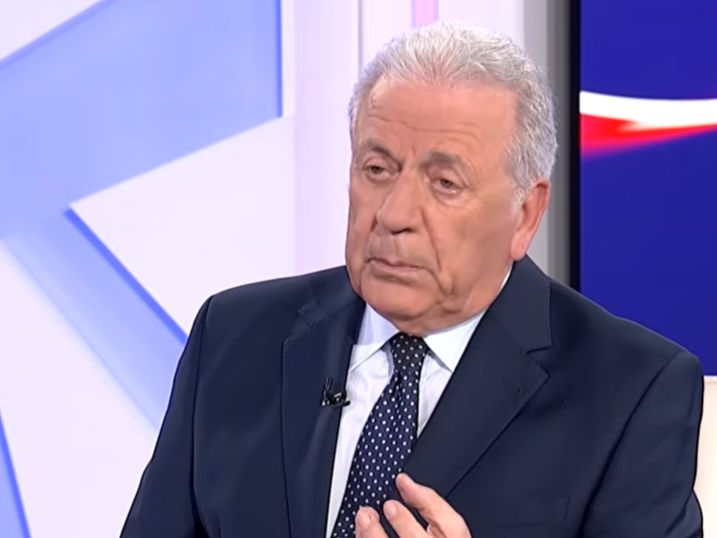 Δημήτρης Αβραμόπουλος